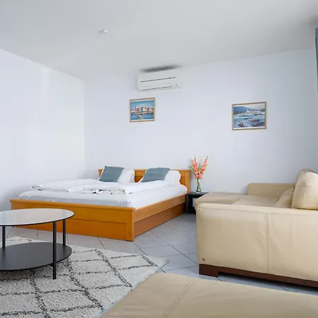 Apartman Ana & Josip *