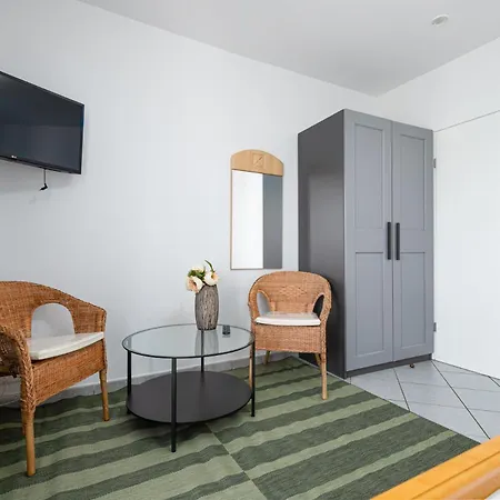 Ana & Josip Apartmán *