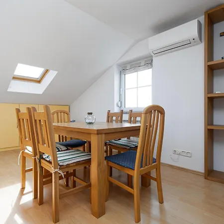 Ana & Josip Apartman