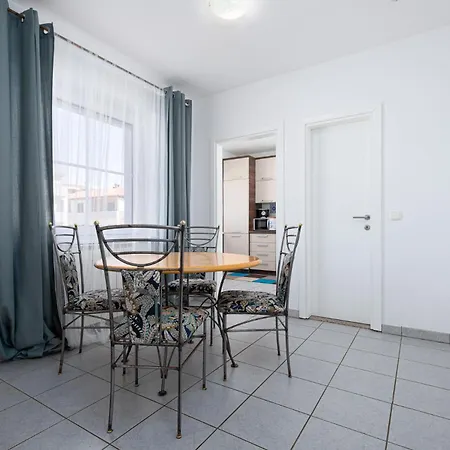 Ana & Josip Apartman *