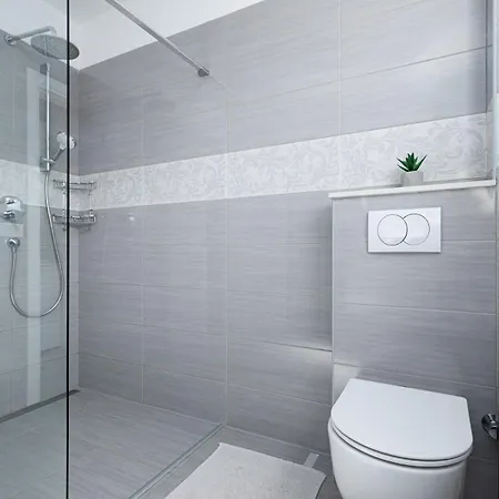 Ana & Josip Apartman Porec