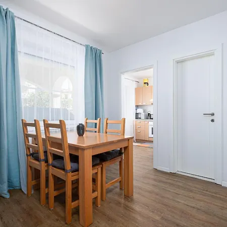 Ana & Josip Apartmán *