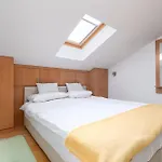 Ana & Josip Apartment Porec